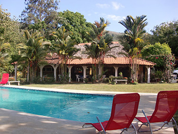 Dona Victoria1.jpg